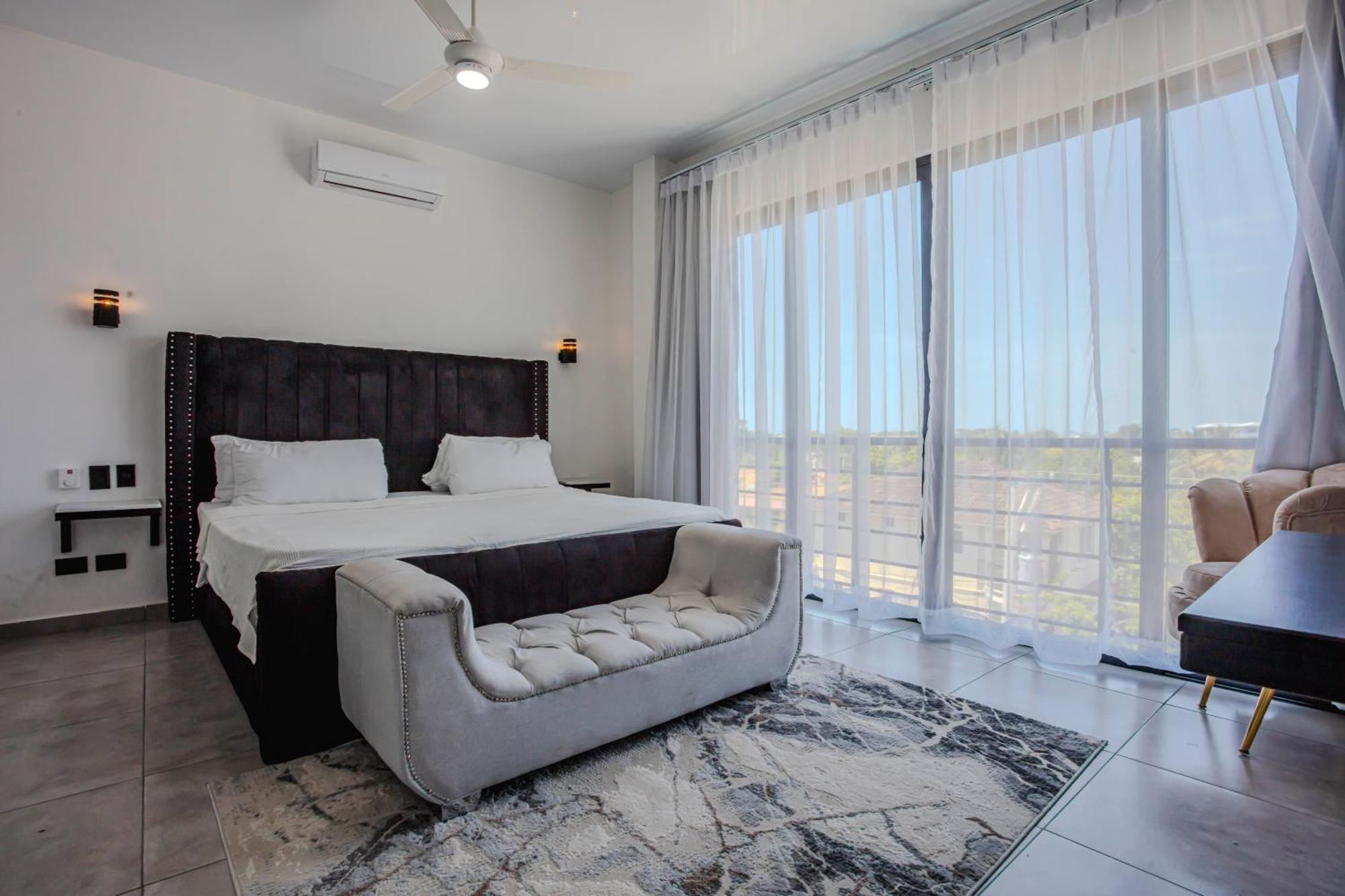 Instyle Residences At Rizz Suites Sosúa Zewnętrze zdjęcie
